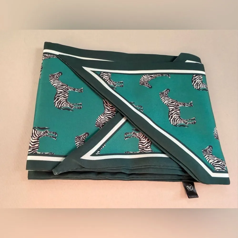Green Zebra Print Scarf M649